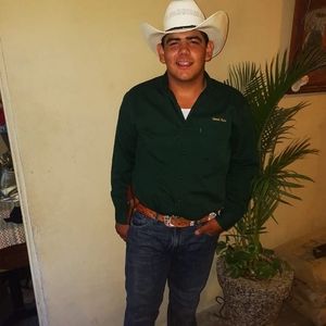 Meet your Posher, Ismael